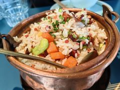 -一坐一忘云南菜(嘉里中心店)