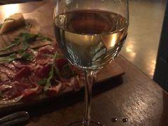 白葡萄酒-斯普汇生蚝牛排馆(中骏世界城店)