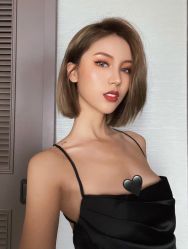 -AYO SALON