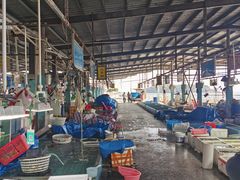 -霞涌市场海鲜摆卖区