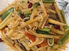 -伊帆食府·青海地方特色美食