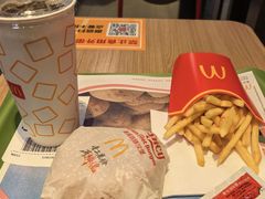 -麦当劳(阳朔益田西街店)