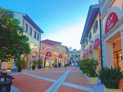 -佛罗伦萨小镇广佛名品奥特莱斯(疏港路店)