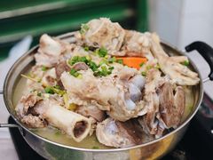 招牌骨头煲-凤城康记饭店