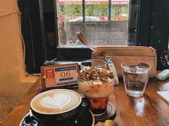 -良友书坊(安徽路店)