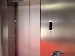 -SFEEL设计师酒店(成都春熙路天府广场店)