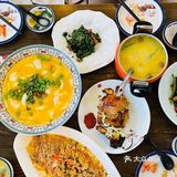 一家名头比菜品好，菜品比环境好的店