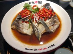 剁椒嫩鱼头-湘阁里辣(南联锦泰城店)