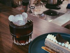 -Double cafe