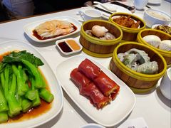 -东方早茶 海鲜•青岛菜(国信体育中心店)