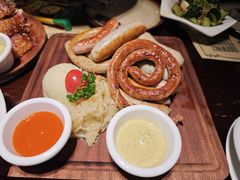 -马迭尔德式西餐精酿啤酒屋(中央大街店)