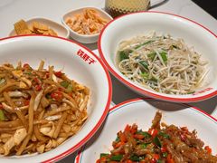 -铁胖子口碑长沙菜·龙虾烧烤(赤岗社区店)