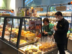 面包甜点陈列柜-仟吉(荟聚中心店)