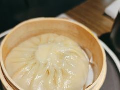 蟹黄吸管汤包-隆喜元鱼汤包·海鲜(中联广场店)