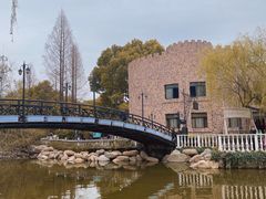 -J Create城市露营咖啡·简餐·宠物(上海动物园店)