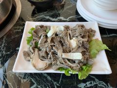 百叶-潮汕美牛肉丸火锅店(天宁寺店)