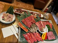 -炼火烤肉店