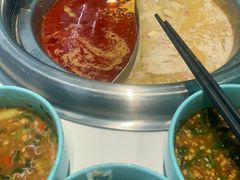 -季季红火锅(柳州城中万达二店)