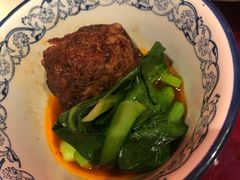 鄱阳湖狮子头-味福记·本地特色菜(八一万达广场店)