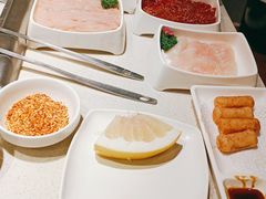 -海底捞火锅鲜切牛肉主题店(长寿路店)