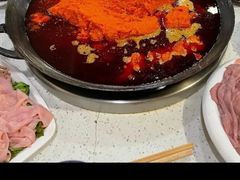 红汤锅底-洞子老火锅(青年路店)