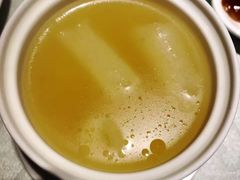 -湖庭壹品鸭王·传统北京烤鸭·别墅私房菜·庭院宵夜(江宁店)