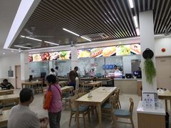 大堂-沪东社区长者食堂(柳埠小区店)
