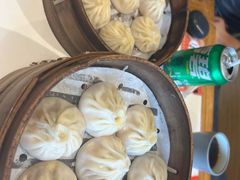 -馋三尺蟹粉小笼(人民广场店)