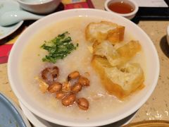 荔湾艇仔粥-点都德(春熙路群光广场店)