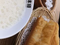 -弄堂咪道-饭香·面香·馄饨香(汇锦广场店)