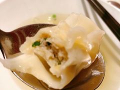 刀鱼馄饨-松鹤面馆·古法焖肉面(观前店)