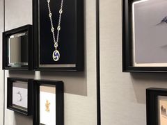 -梵克雅宝(国贸商城店)