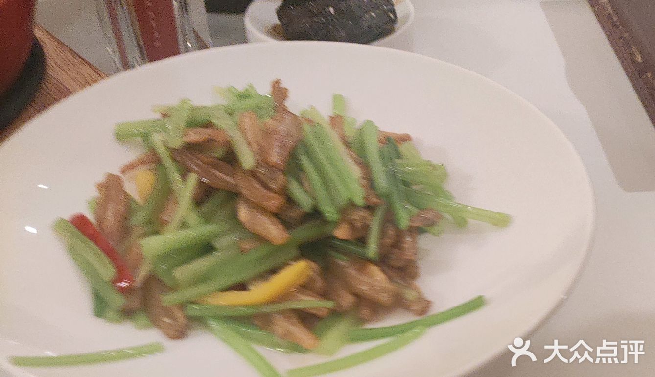 只此青绿 ，煎馄饨+生煎包