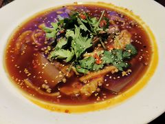 -川流不息·地道川菜·小龙虾(新松江路店)