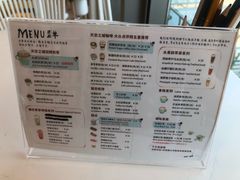-猫的天空之城概念书店(北戴河蔚蓝海岸店)