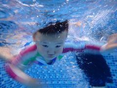 -龙格亲子游泳·水育早教运动中心(龙湾天街店)