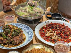 -川堂风·跷脚牛肉·乐山爆炒(宝山日月光店)