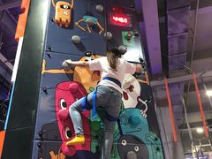 -嗨翻Hi-Fun竞技主题乐园·蹦床亲子生日轰趴(国光1937店)