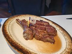 -Wolfgang’s Steakhouse 沃夫冈牛排馆(上海白玉兰广场店)