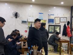 大堂-凡老头米线砂锅(古荡新村西粮站)