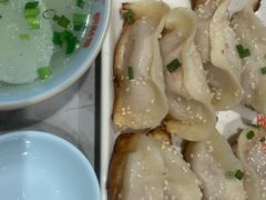 -小姜锅贴(凤凰街店)