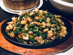 -舌尖上的食缘花园主题餐厅