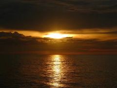 -Sunset Bar(丹绒亚路香格里拉店)
