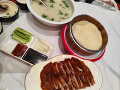 -梅利汴京烤鸭•开封豫菜地标店(东司门店)