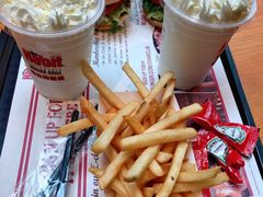 -The Habit Burger Grill 哈比特汉堡(复兴soho店)