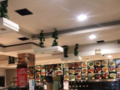 大堂-老码头黑皮肘子锅包肉(赣水路店)