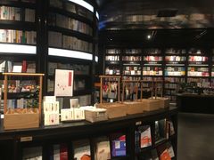 -覔书店(壹方城店)