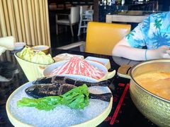-雾山韩式烤肉·海南糟粕&椰子鸡火锅·海景餐厅(三亚绿发山海天JW万豪酒店)