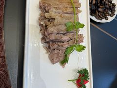 -伊和园清真餐饮