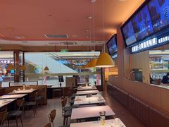 -小鱼小牛(世欧广场店)